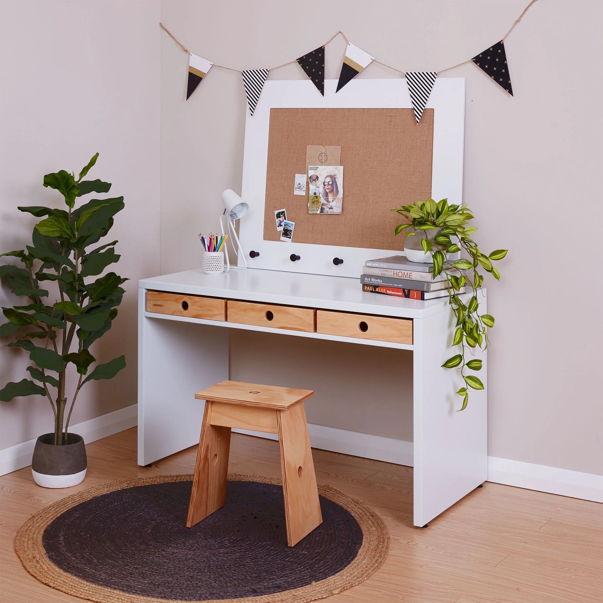 Notes Corner Design How to Create the Perfect Study Corner | Meluka Furniture - Meluka ...