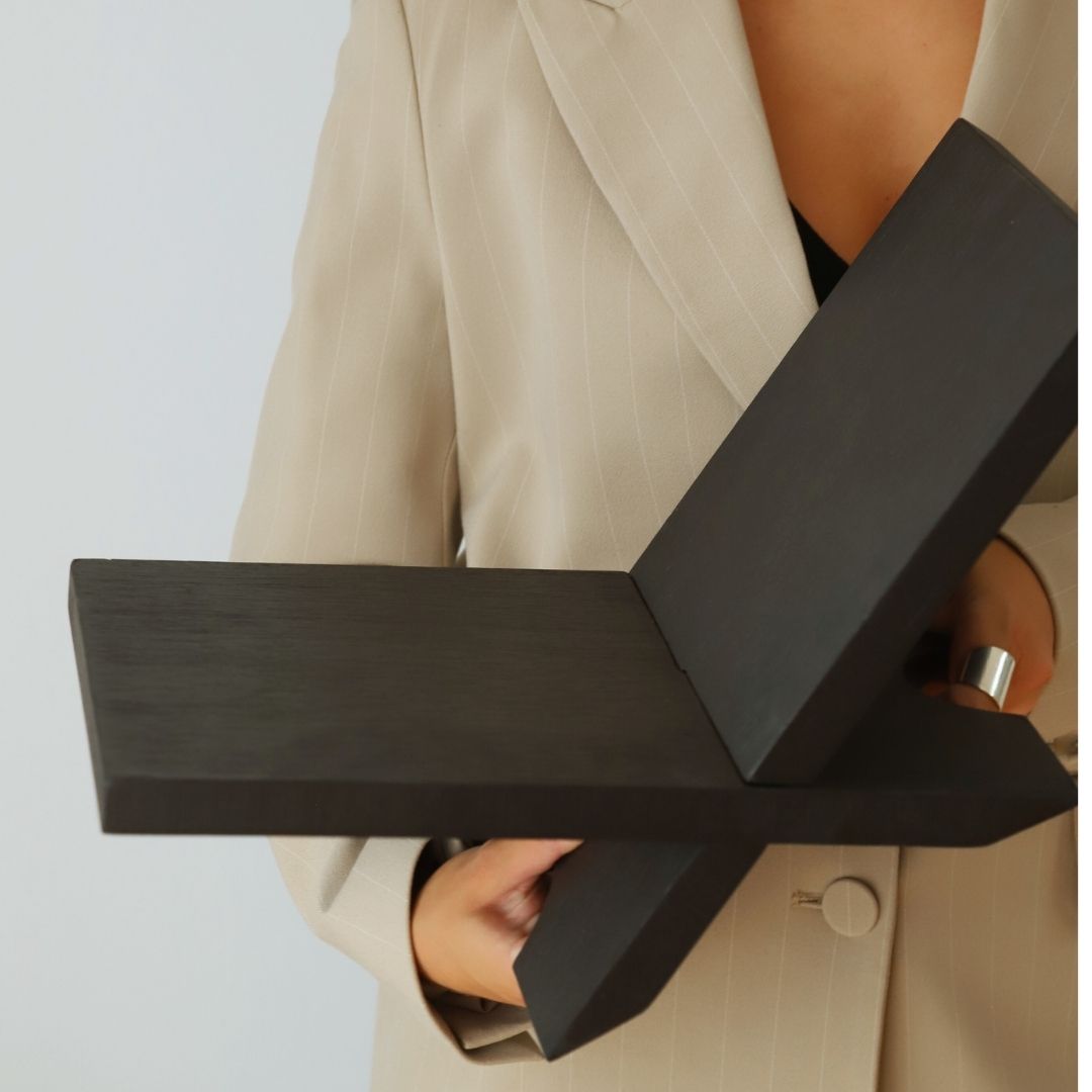 Como Book Stand - Black