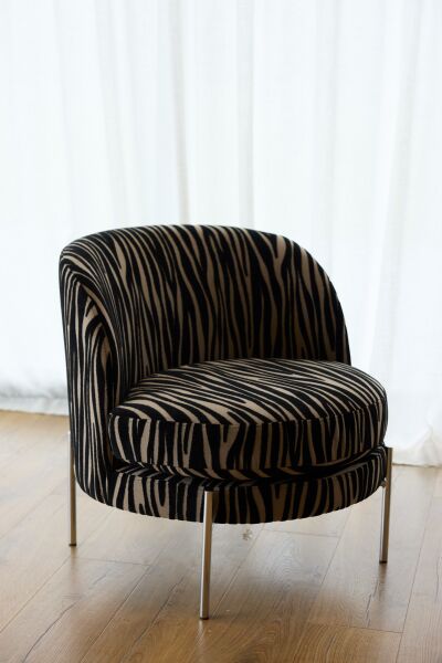 Karl Chair – Brown