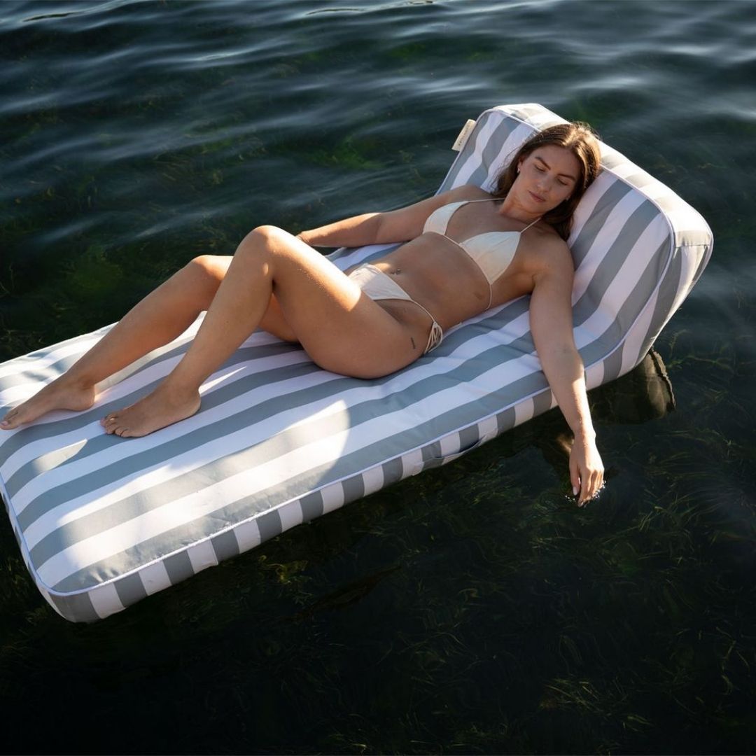 SUNNYLiFE Luxe Lie-on Lounger - Seagrass Stripe