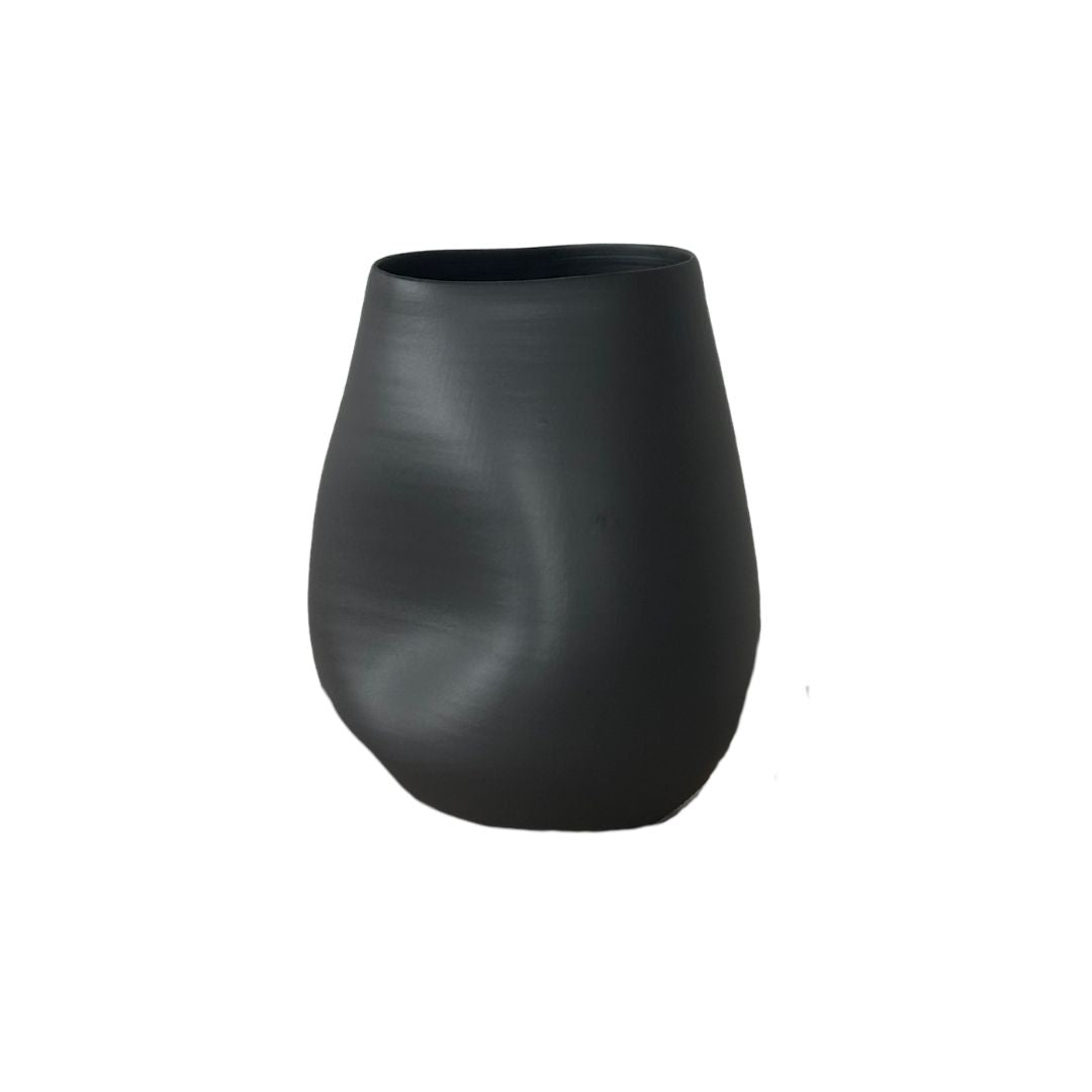 Hazel Vase Small - Black