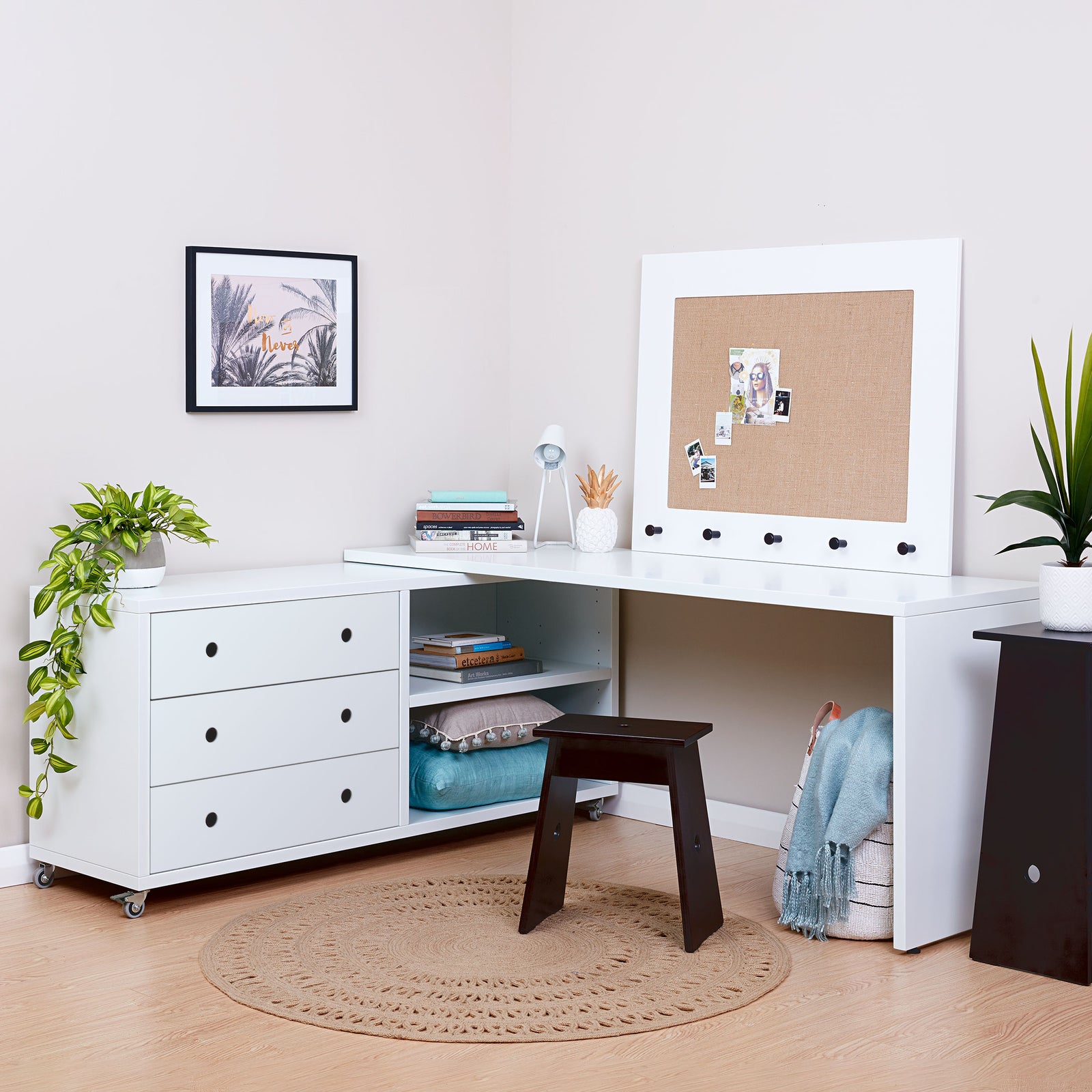 SIDEboy 2 Bay 3 High with DESKtop 1800 Example AMeluka Furniture by Danske Mobler