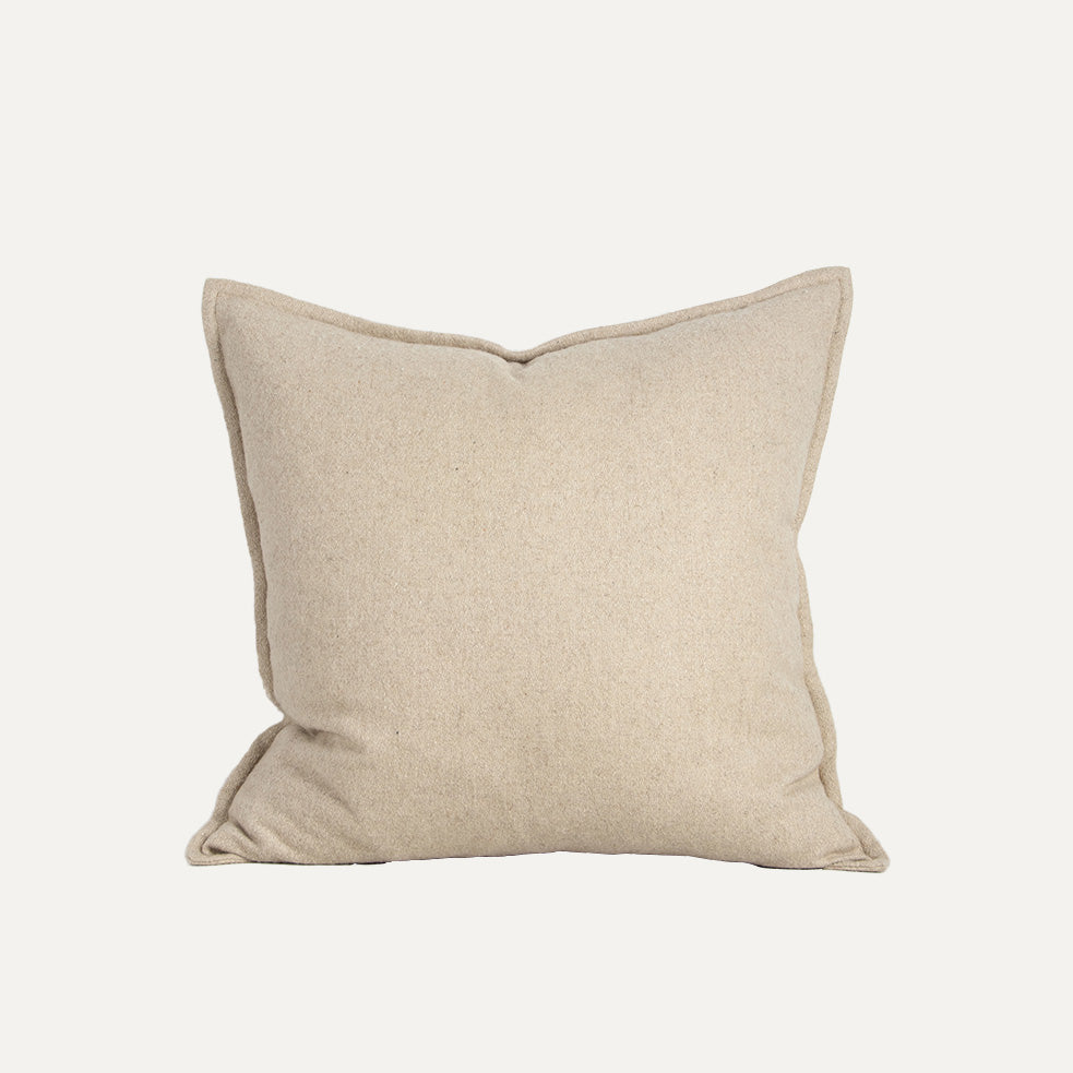 Maximus Cushion - Oat